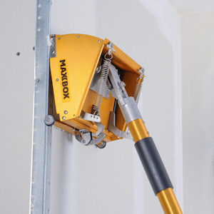 Plastering Stopping: 7 Inch Power Assist Tapetech MaxxBox - Plaster Finishing Mud Box