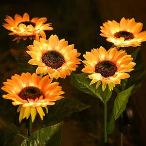Hot And Trendy: Sunflowers Solar Lawn Light