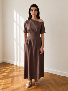 Indentdressedit: CHICA DRESS HAZELNUT
