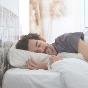 Products: Sleep Deeply & Soundly (No Music) Sarah Kelt Therapist