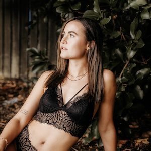 Eyelash Lace Softcup StrapMe Bralette - minicami