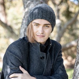 Products: Alpaca Men’s Beanie - minicami