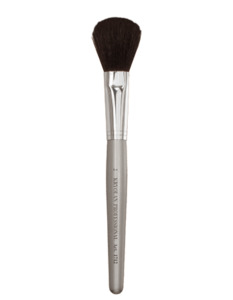 Cheek Powder Brushes: Kryolan Professional Powder Brushes