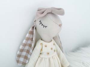 Linen Range: Linen Bunny in Light Grey and Gingham