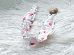 Dummy Clips: Frilly Dummy Clip in Strawberries