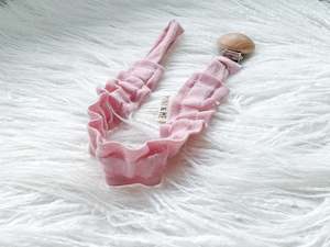 Dummy Clips: Frilly Dummy Clip in Pink