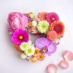 Boxed Florals: Heart shaped fresh flower
