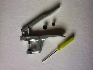 Plastic dome pliers - Minkylicious