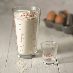 Bakeware: Classic Measuring Glass