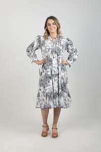 Helga May 1: Ivy Boheme Maxi Black White Toille