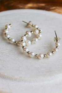 Perfect Pearl Earrings Silver