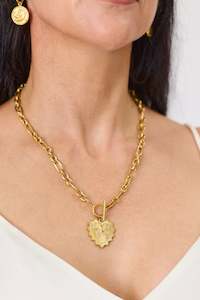 Amour Necklace