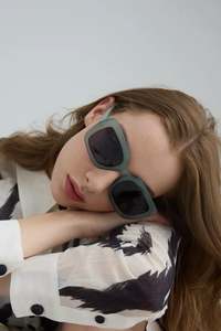 Eyewear: Aria Sunglasses Green