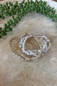 Gifts: Magnolia Bracelet Snowdrop