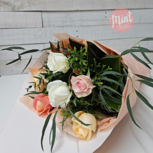 Birthday Click On Image: Peach Punch Rose Bouquet - Half Dozen - 6 Stems