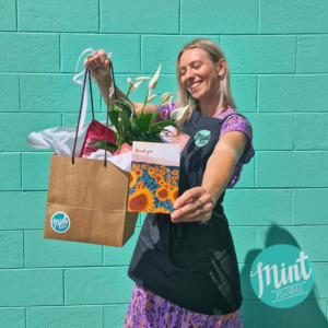 Gift Bags Click In Image: Good Vibes Thank you Gift -  with Thank You Greeting Card