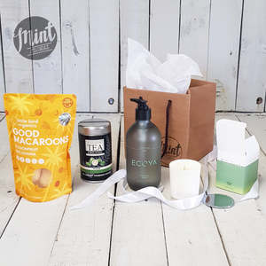 Gift Bags Click In Image: Darling Delights Gift Bag