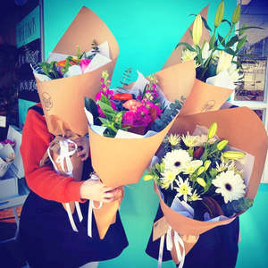 Fathers Day 2020 Thank Dad With A Memorable Mont Floral Gift: Florist Wildcard Bouquet - Let her do her thing!