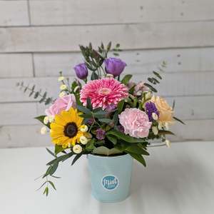 Sales Specials Cheap Flowers: Florist Wildcard | Beautiful Bucket of Flowers