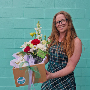 Christmas Flowers Gifts Delivered Whangarei And North Island Wide 2023: Holiday Collection 2025 |  Christmas Cuteness Gift Box