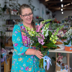 Sales Specials Cheap Flowers: 'Snazz & Snap' - Florist Fave Limited Special