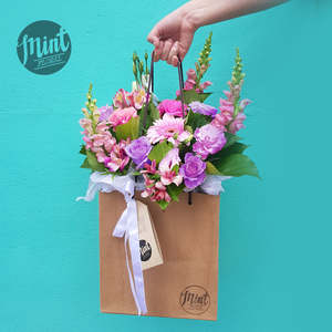 Christmas Flowers Gifts Delivered Whangarei And North Island Wide 2023: VALENTINES | Florist Wild Card  Bouquet Bag - Let her do her thing! - LARGE