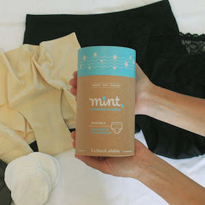 Postpartum Care: Freedom Gift Set | 3 Underwear + Facial Pads