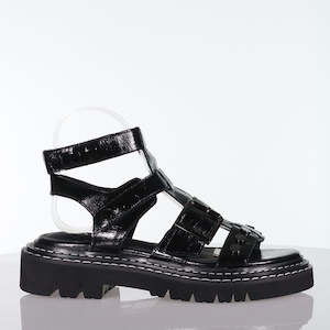 Products: 37 SAMPLE - COVE/BLACK OIL