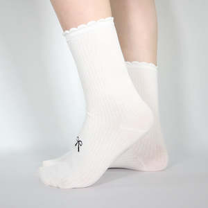 Gift Ideas: Bow Sock