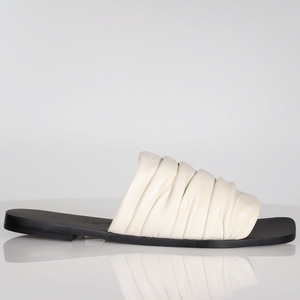 Footwear: Coast Slide