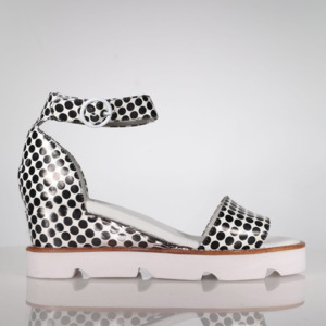 Under 100: Spanish Dolly Minxie Spot