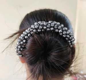 Hair Accessories: Amulya