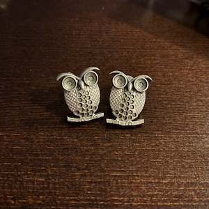 Owl studs