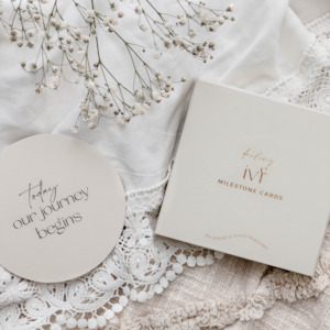 Products: Darling IVF Milestone Cards