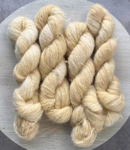 Your Majesty - Duckling - Miro Yarns Hand Dyed Yarn New Zealand