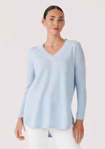 Cable Melbourne: Peachskin Relaxed Jumper - Pale Blue