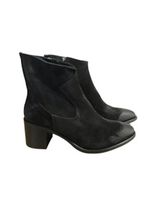 CLEARANCE Suede Ankle Boots - Camoscio Nero F.Gomma