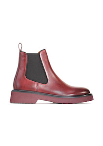 Thea Boot - Pinot