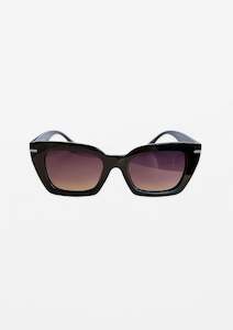 Sunglasses: High Street Sunglasses - Black