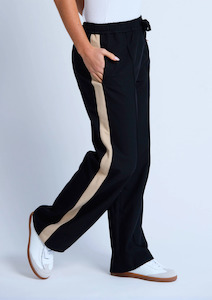 Autumn Winter 2025: Mickie Pant - Black