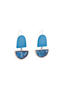 Jewellery: Heran Hook Earrings - Blue Tortoiseshell