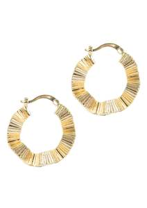 Jewellery: Himba Scallop Hoop Earring - Gold