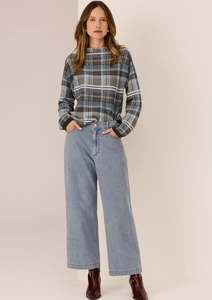Andie Cropped Jean - Blue Wash