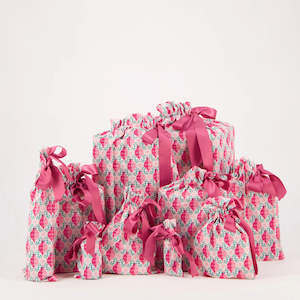 Gift Bags: Reusable Gift Bag Set - Pink Baubles