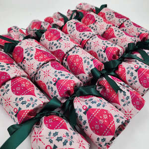 Reusable Christmas Crackers - Pink Baubles (6 crackers)