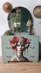 Availible Furniture Items: 'Draped'