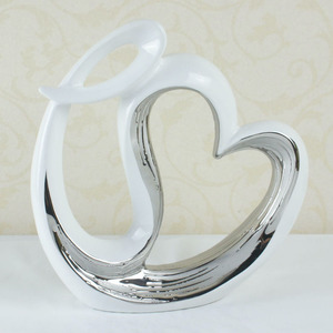 Decorative Ornaments Nz: Ceramic Hearts Modern Style - White & Silver