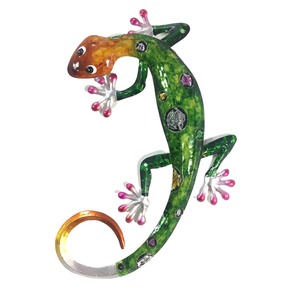 Gifts Under 50: Gecko Metal Art Wall Hanging - Green