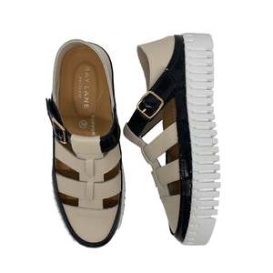 Frontpage: MAISY natural/black