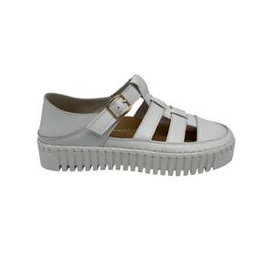 Frontpage: MAISY white